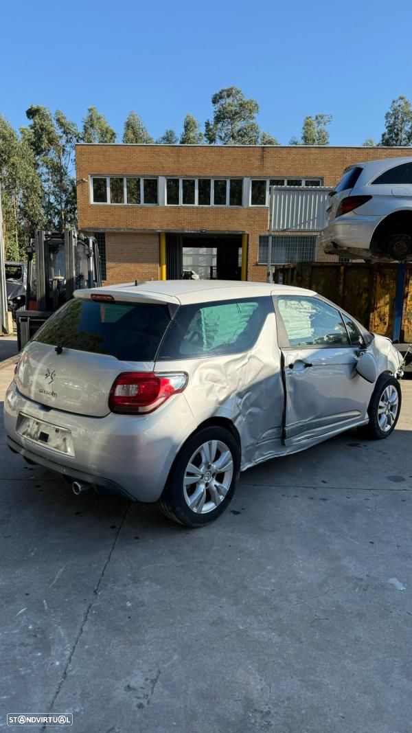 Para Peças Citroen Ds3 - 2