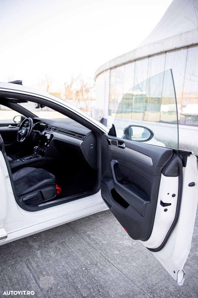 Volkswagen ARTEON 2.0 TDI DSG 4Motion R-Line - 29