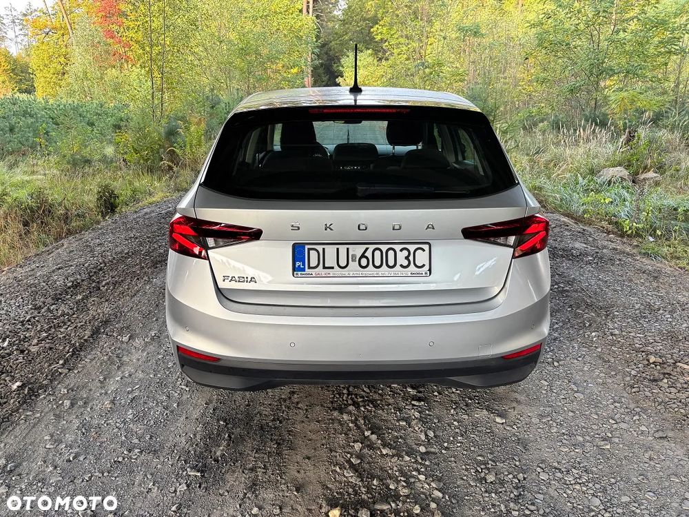 Skoda Fabia 1.0 Ambition - 11