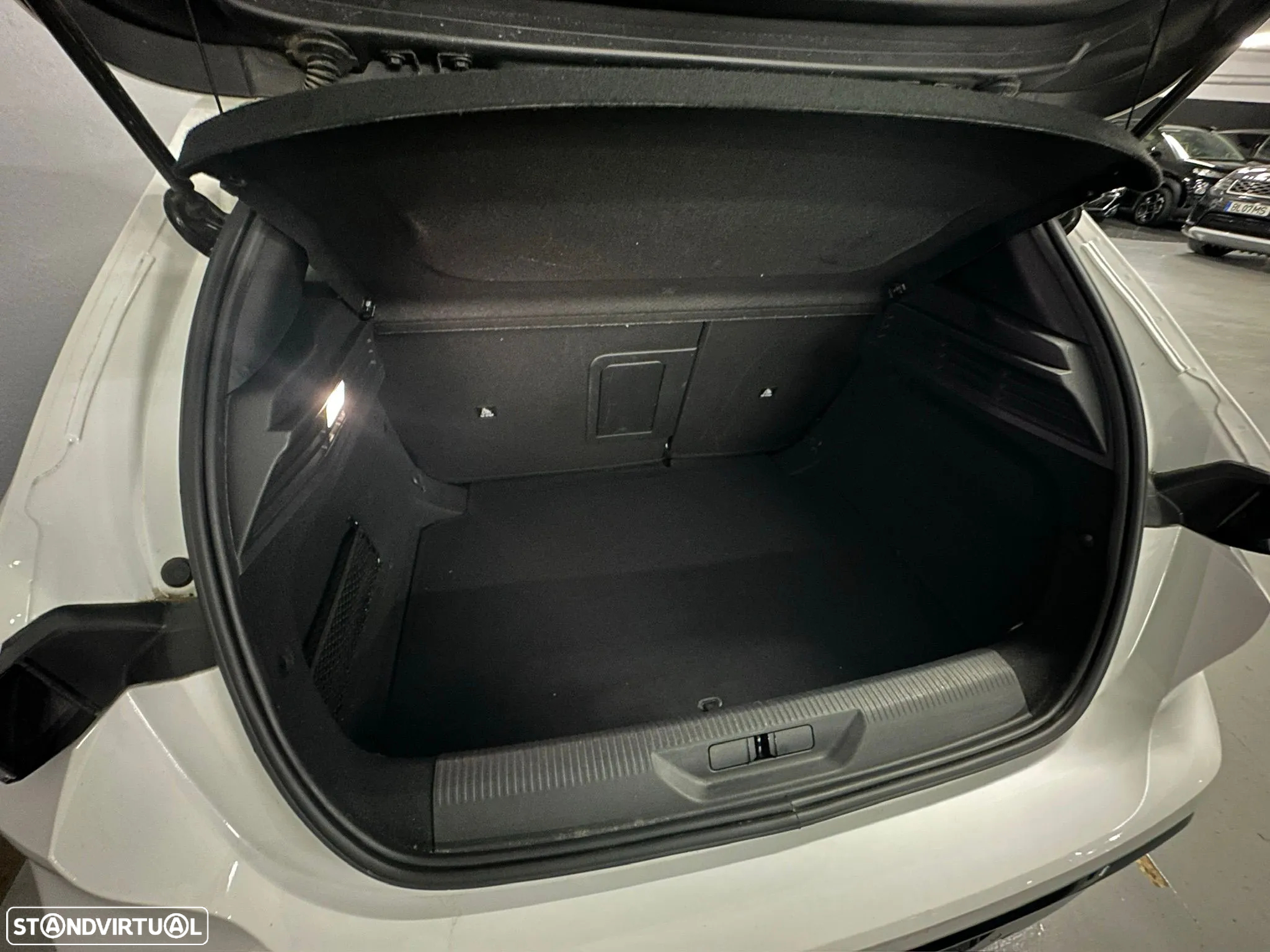 Peugeot 308 1.5 BlueHDi Allure Pack - 24