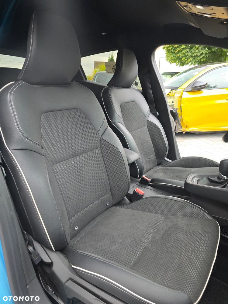 Renault Clio TCe 130 EDC GPF EDITION ONE - 22