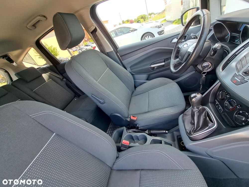 Ford C-MAX 1.6 Titanium - 20