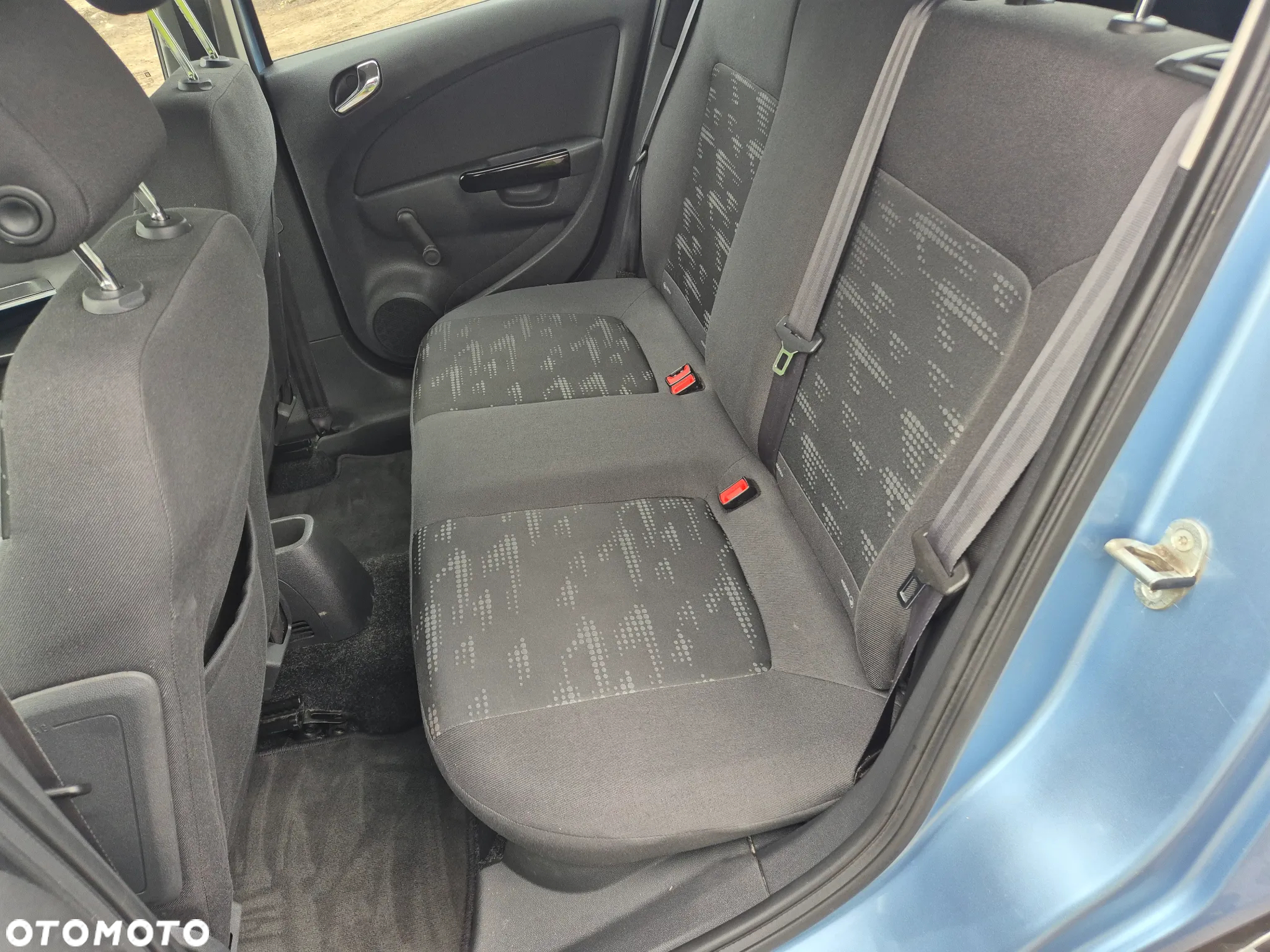 Opel Corsa 1.4 16V Edition - 16