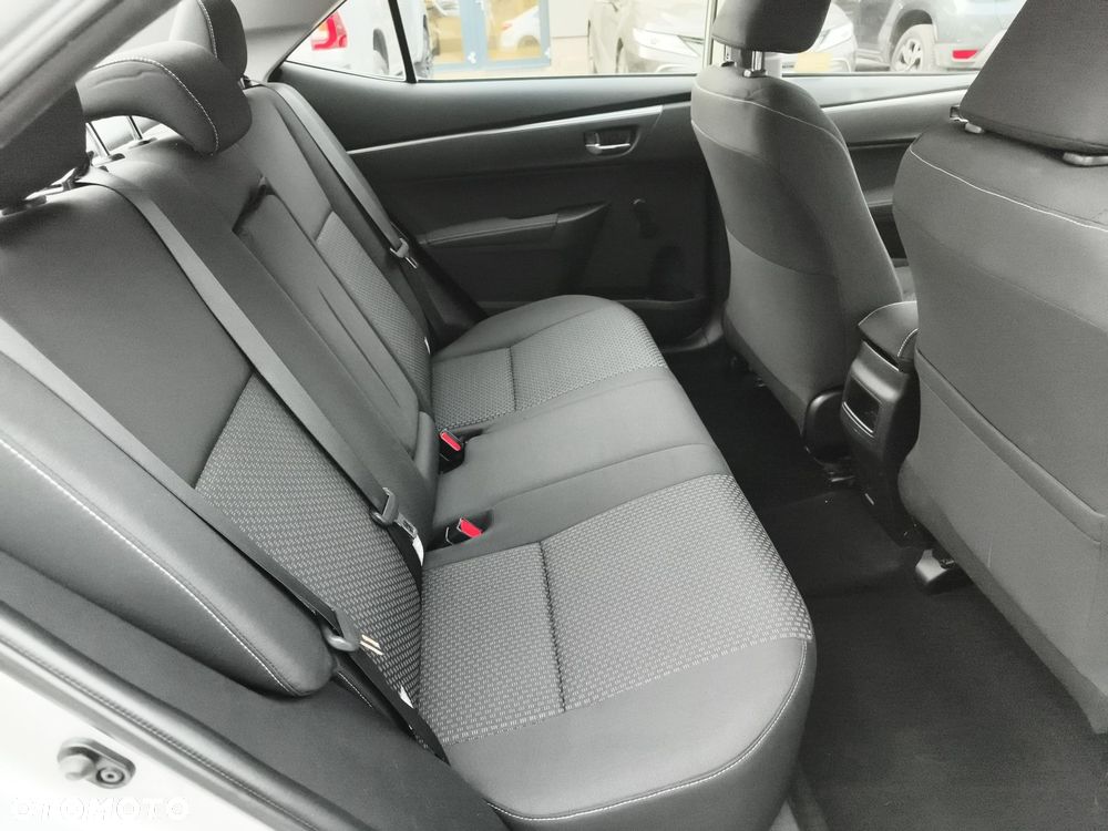 Toyota Corolla 1.6 Premium EU6 - 11