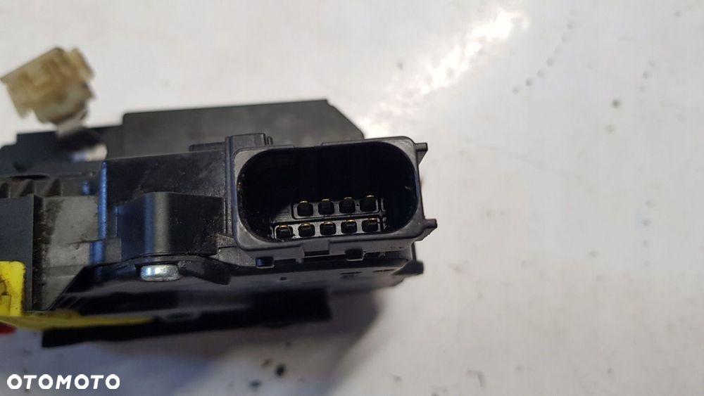 zamek drzwi lewy tył Opel Meriva B 13279836 - 4