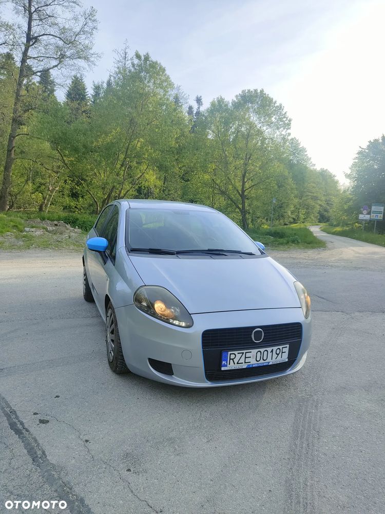 Fiat Grande Punto 1.4 8V Active - 1