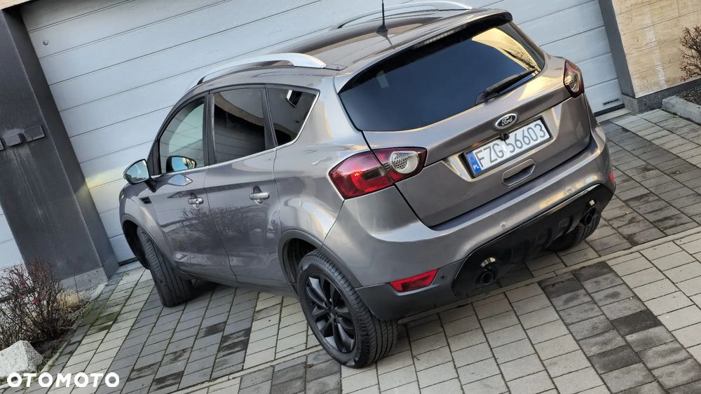 Ford Kuga 2.0 TDCi Titanium - 4