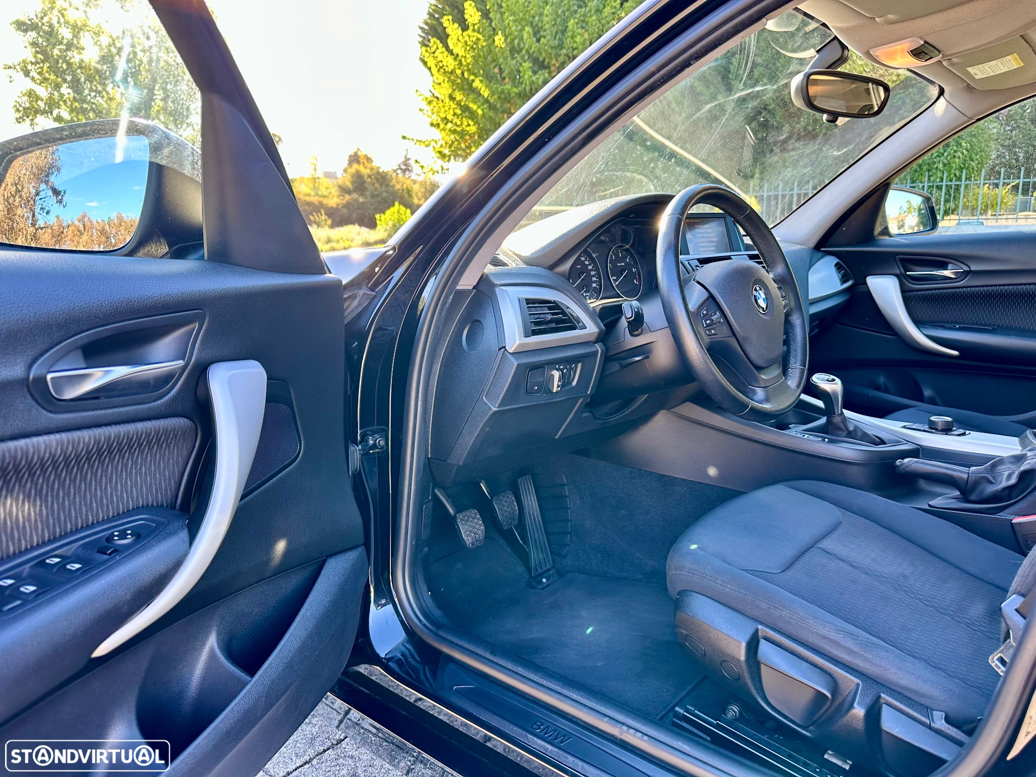 BMW 116 d EfficientDynamics - 12