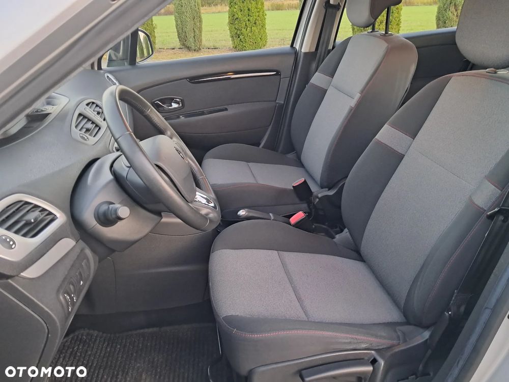 Renault Scenic 1.6 16V 110 LIMITED - 17