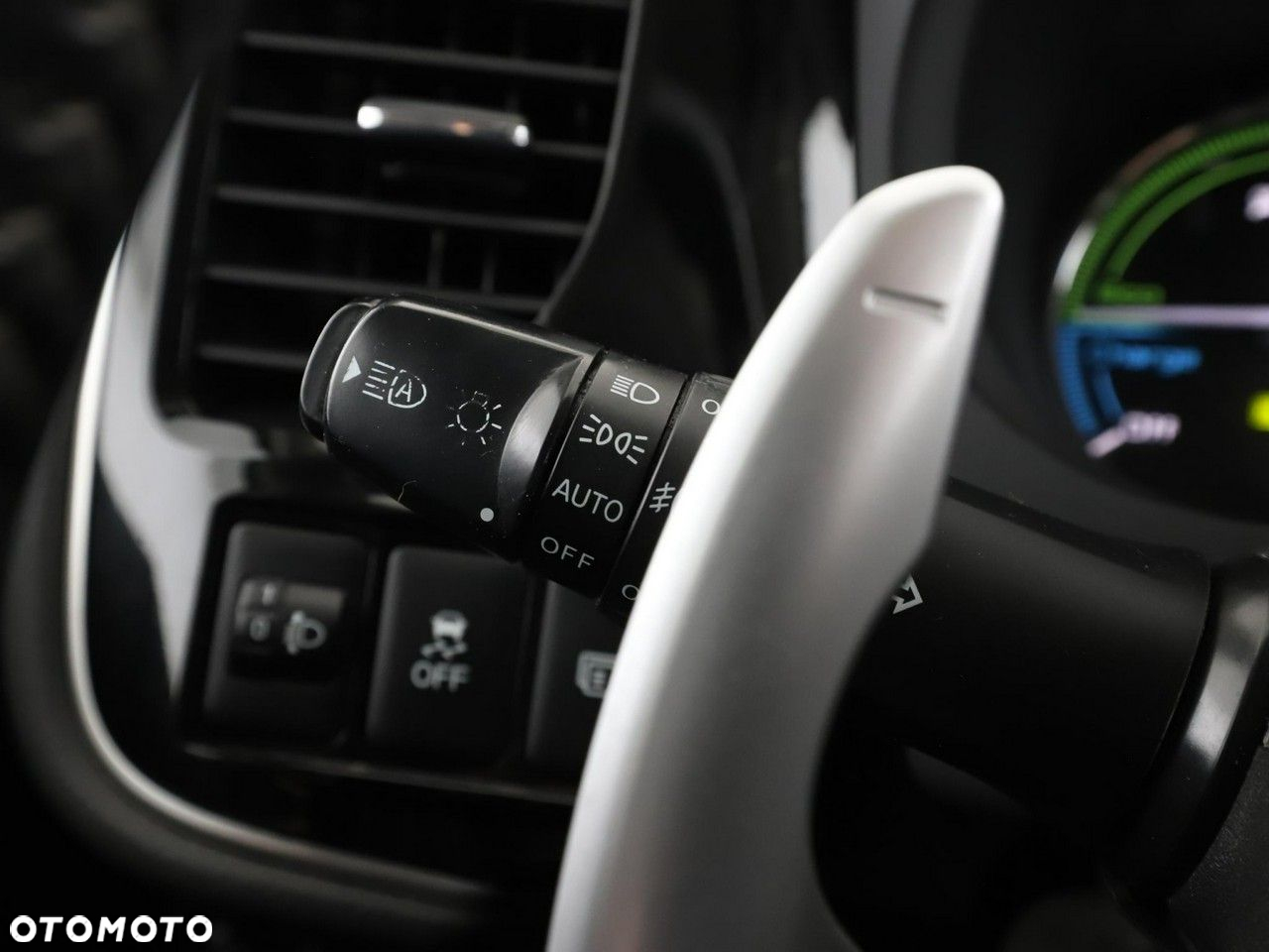 Mitsubishi Outlander 2.4 4WD Plug-In Hybrid Spirit - 36