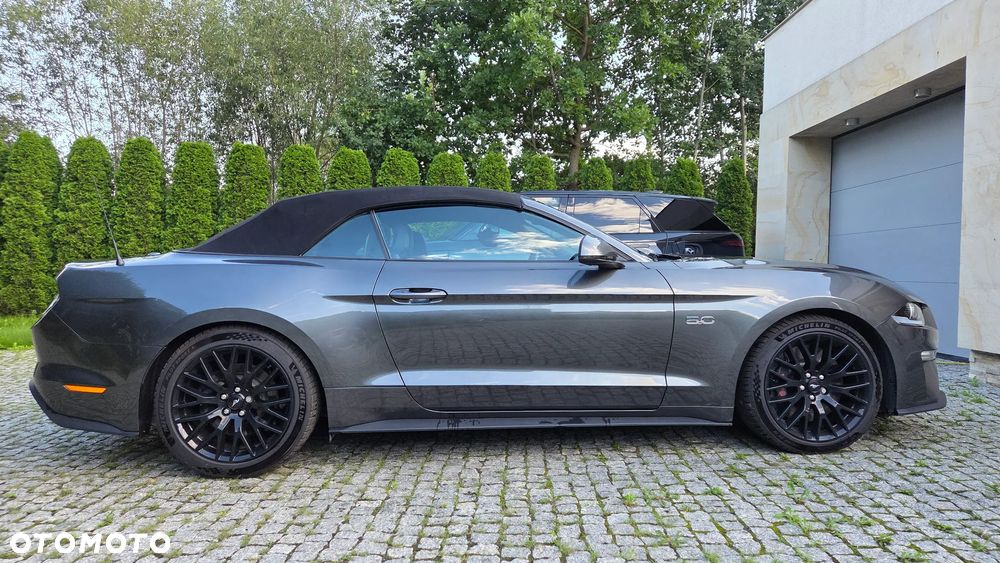 Ford Mustang 5.0 V8 GT - 2