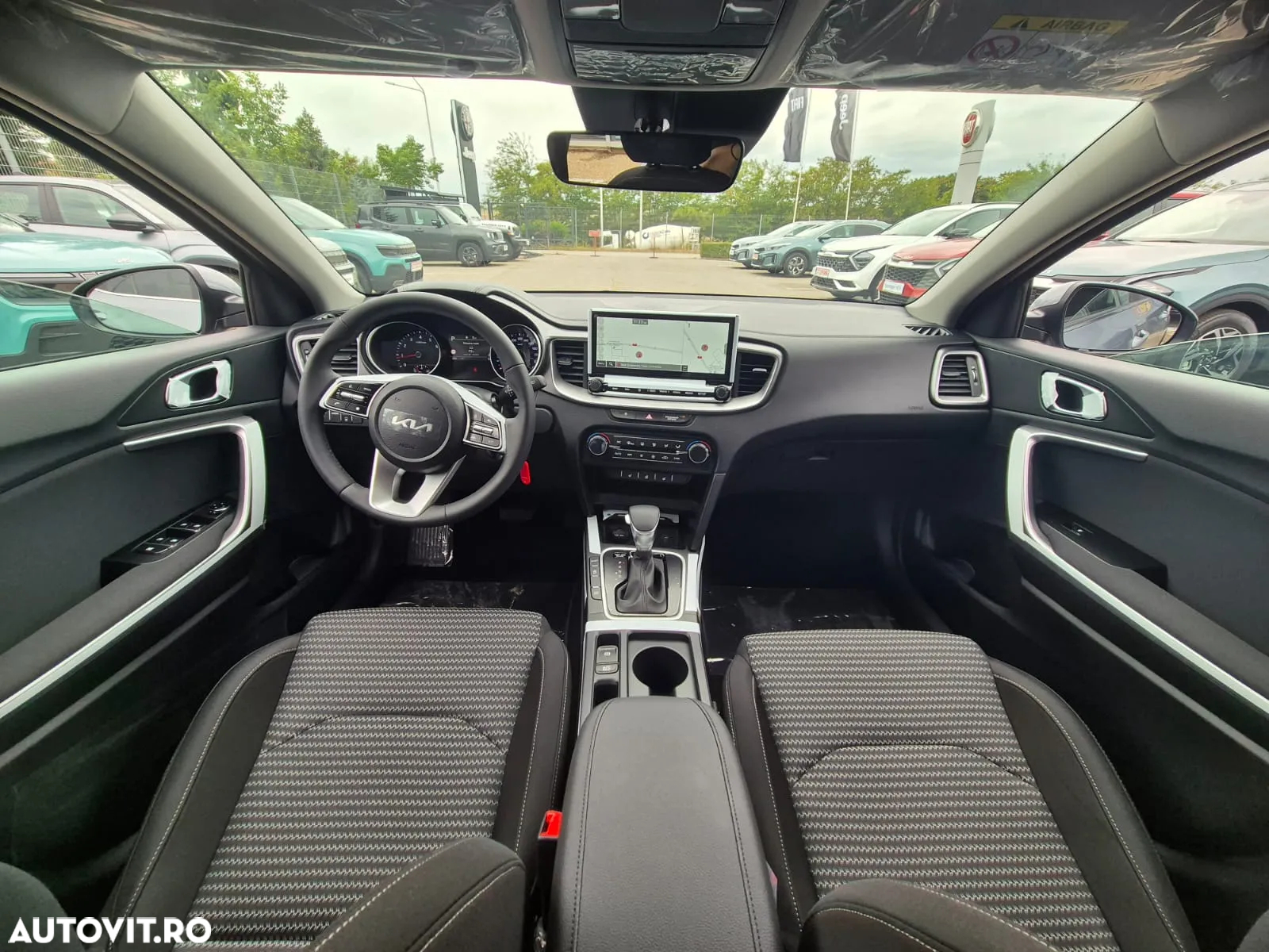 Kia XCeed 1.5 T-GDI 7DCT City - 8