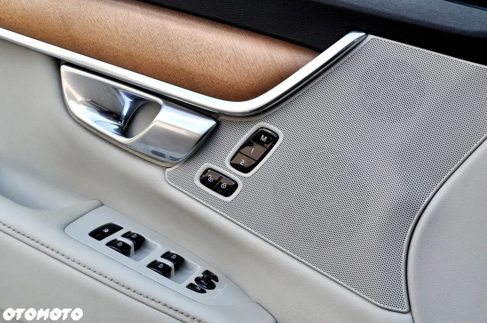 Volvo V90 D4 Geartronic Inscription - 25