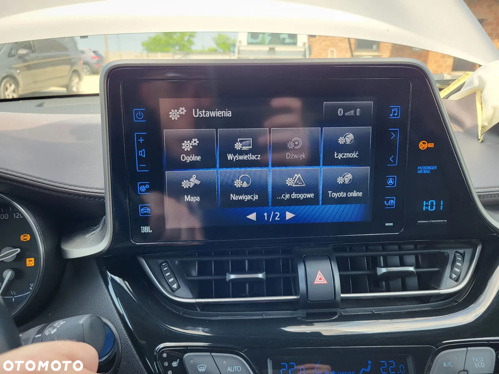 Toyota C-HR - 38