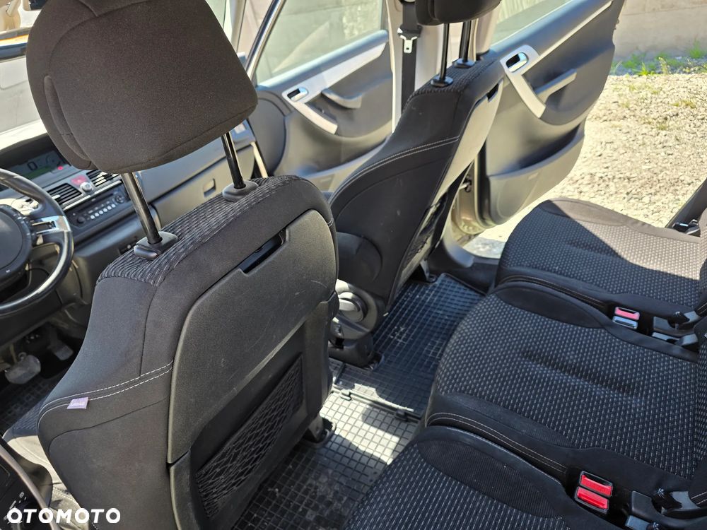 Citroën C4 Picasso 1.6 HDi My Way MCP - 7