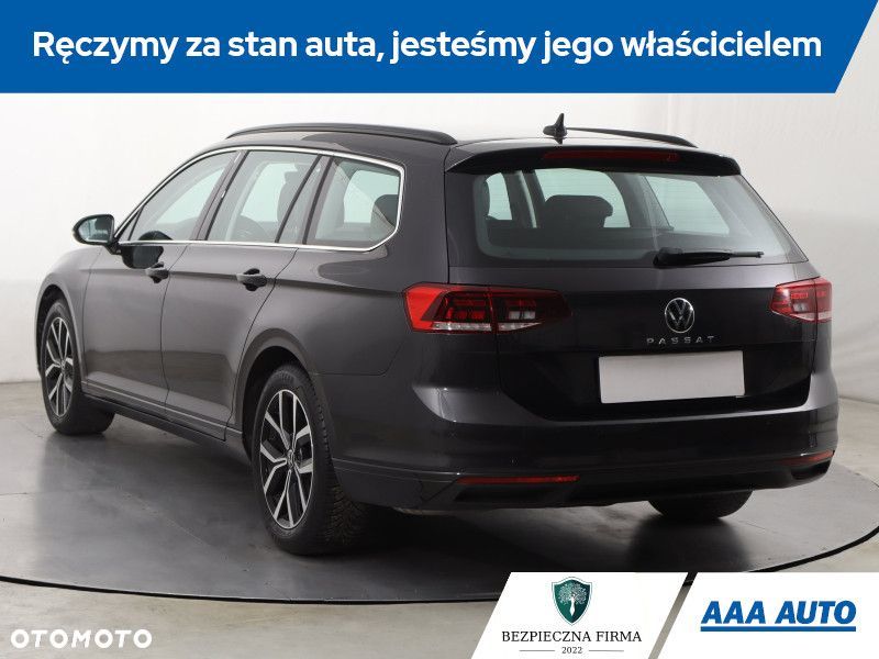 Volkswagen Passat Variant - 6