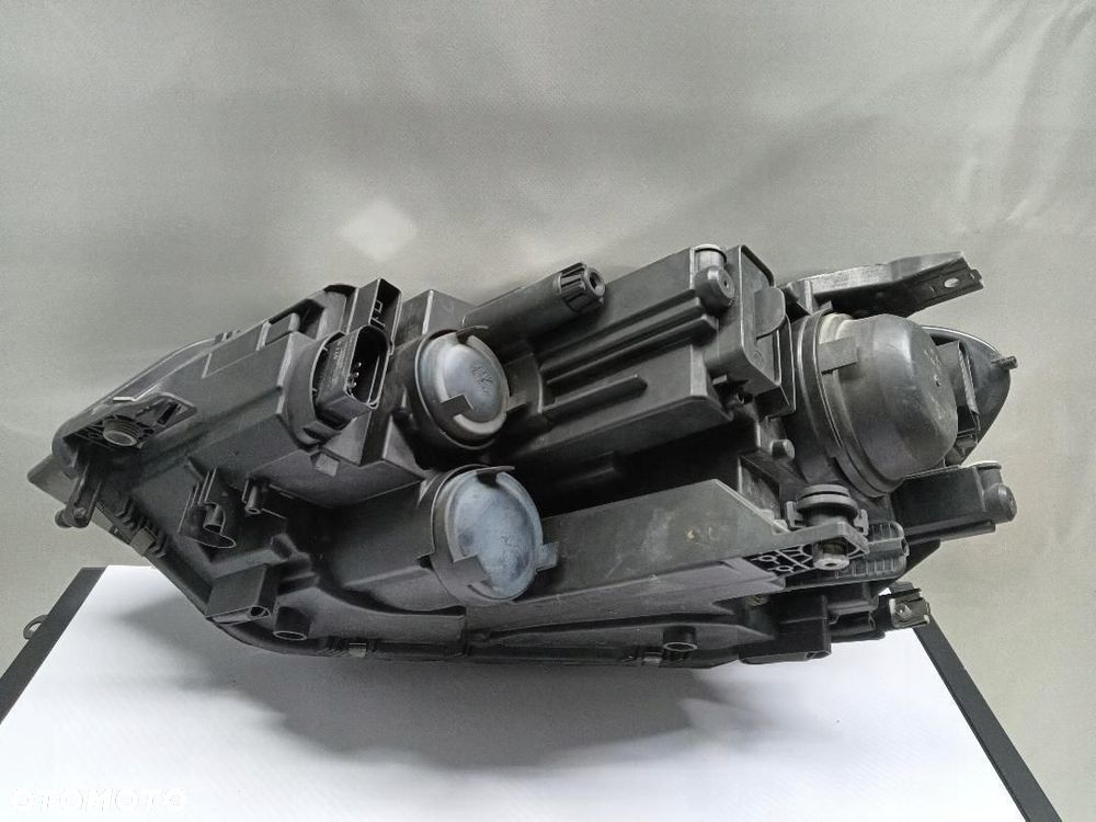 LAMPA PRAWY PRZÓD PRZEDNIA VW TOURAN 3 5TB941006 - 5