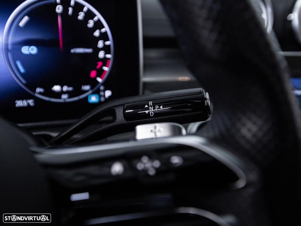 Mercedes-Benz C 300 e AMG Line - 23