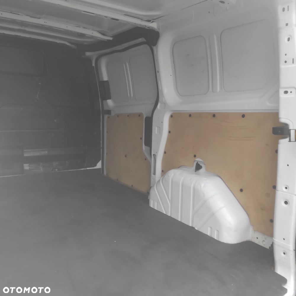 Ford Transit Custom - 20