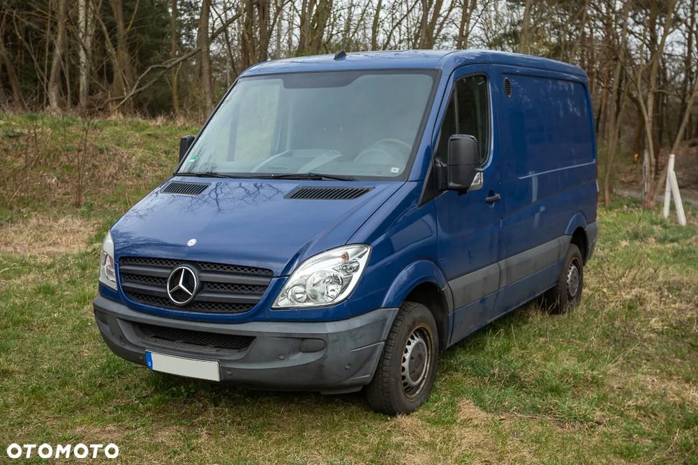 Mercedes-Benz Sprinter - 2