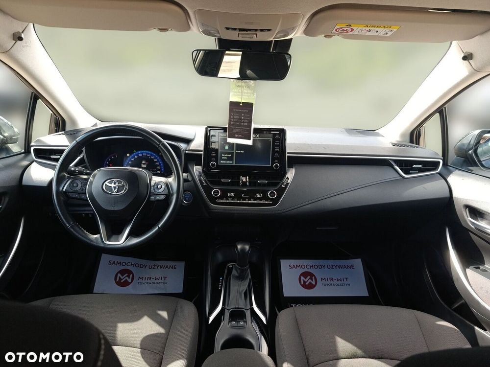 Toyota Corolla 1.8 Hybrid Comfort - 13