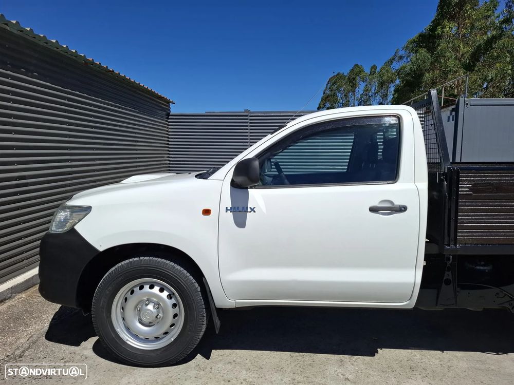 Toyota Hilux 2.5 D-4D 4WD CS CM+AC - 14