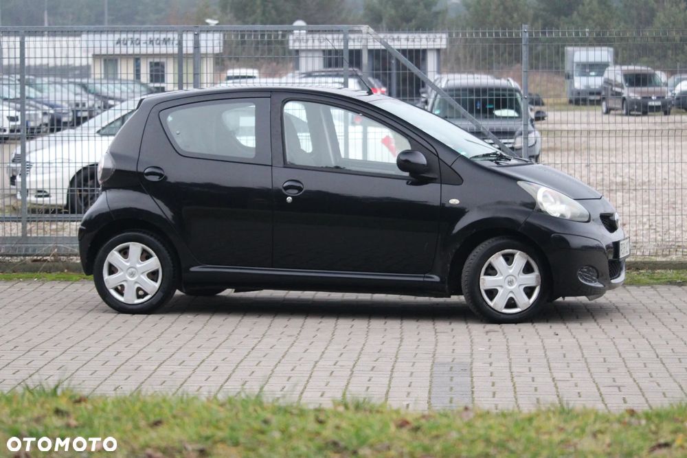 Toyota Aygo - 4