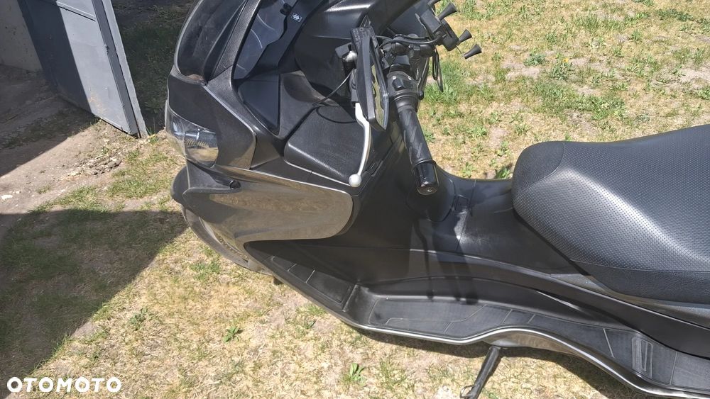 Suzuki Burgman - 2