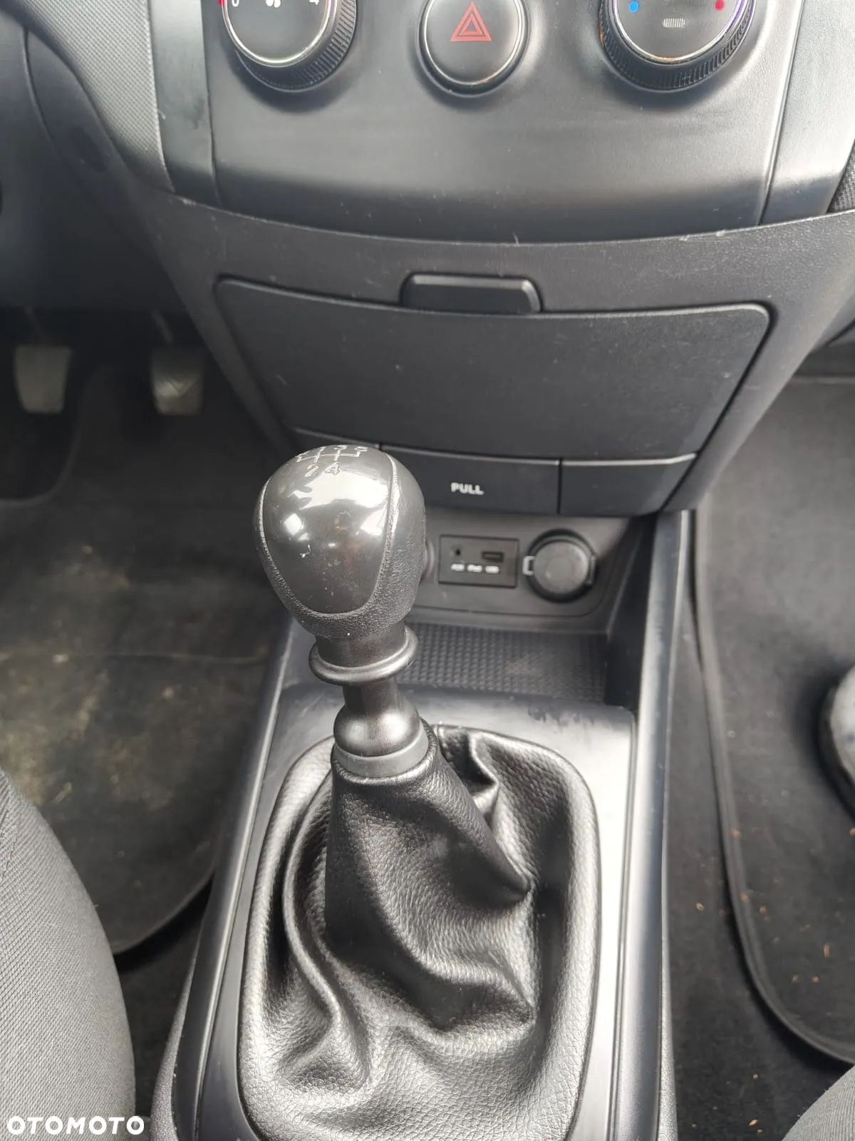 Hyundai i30 1.4 Classic + - 12