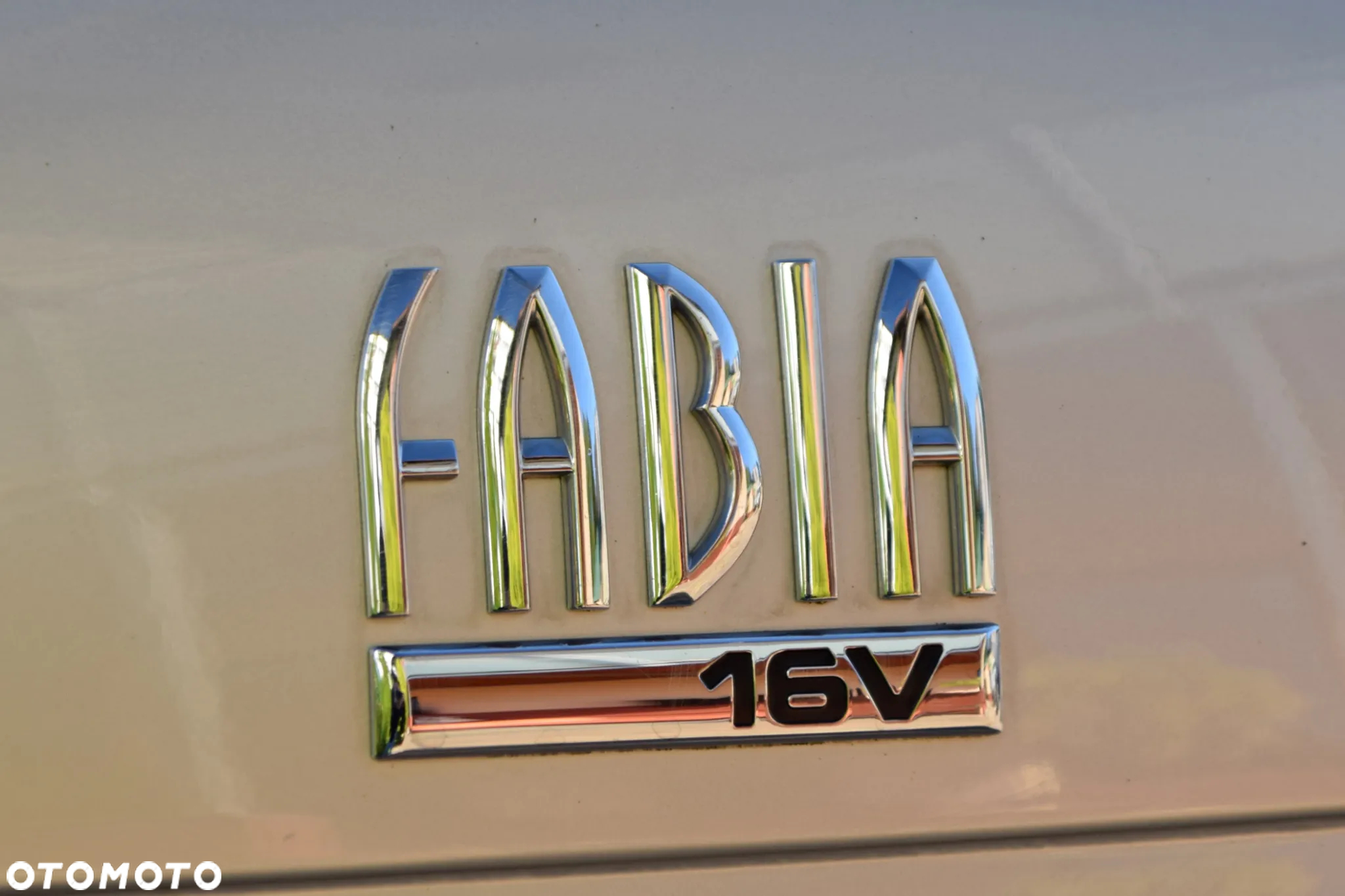 Skoda Fabia 1.4 16V Active - 6