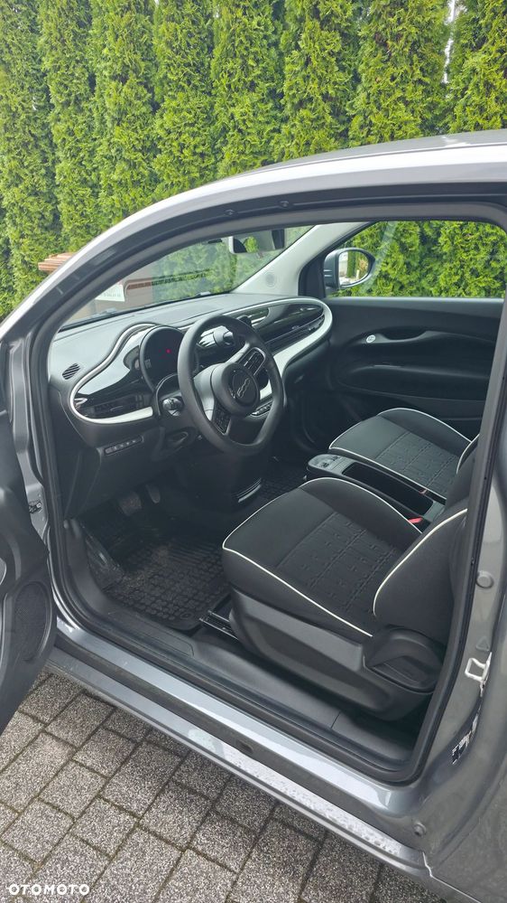 Fiat 500 23.8kWh Action - 7