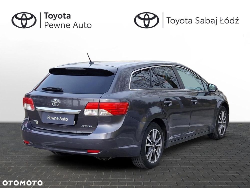 Toyota Avensis 1.8 Premium - 5