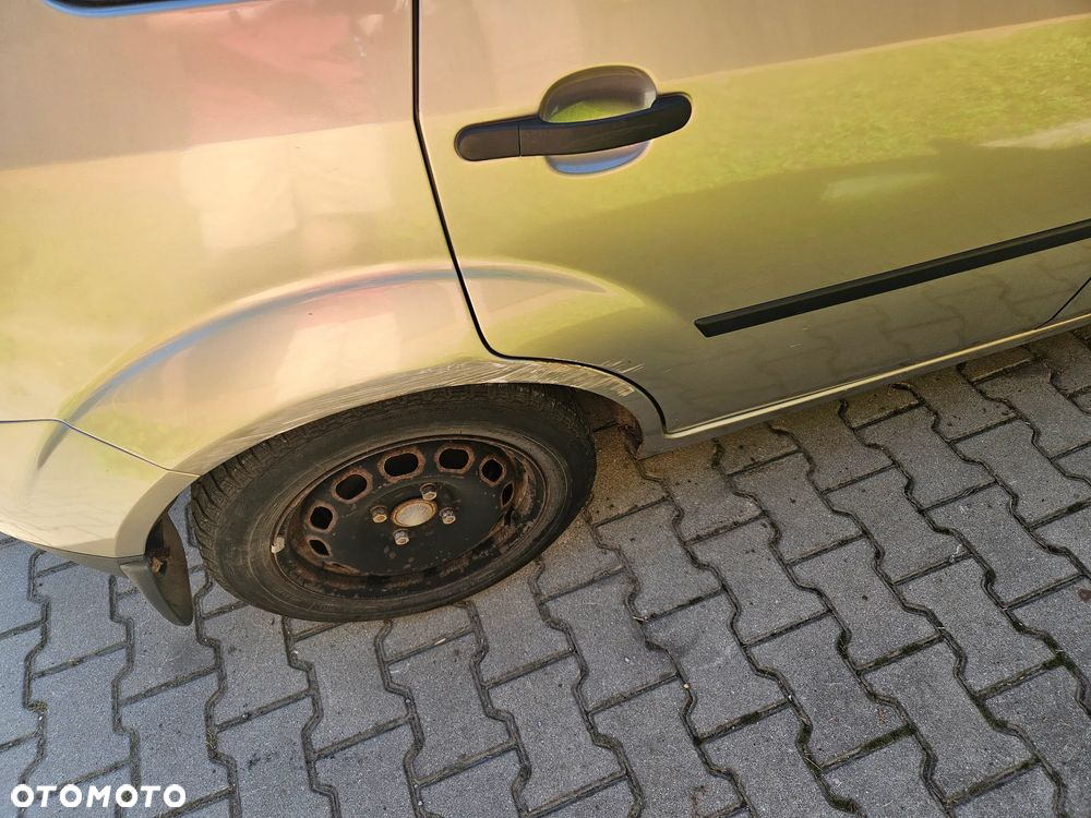 Ford Fiesta 1.25 FX - 13