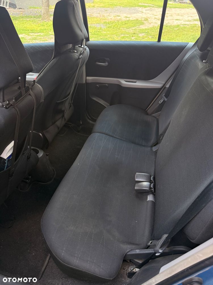 Toyota Yaris 1.3 Luna - 7