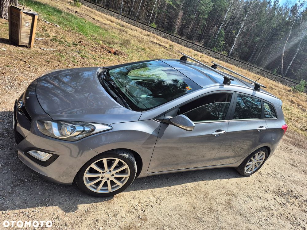 Hyundai i30 i30cw 1.4 CRDi Advantage - 14