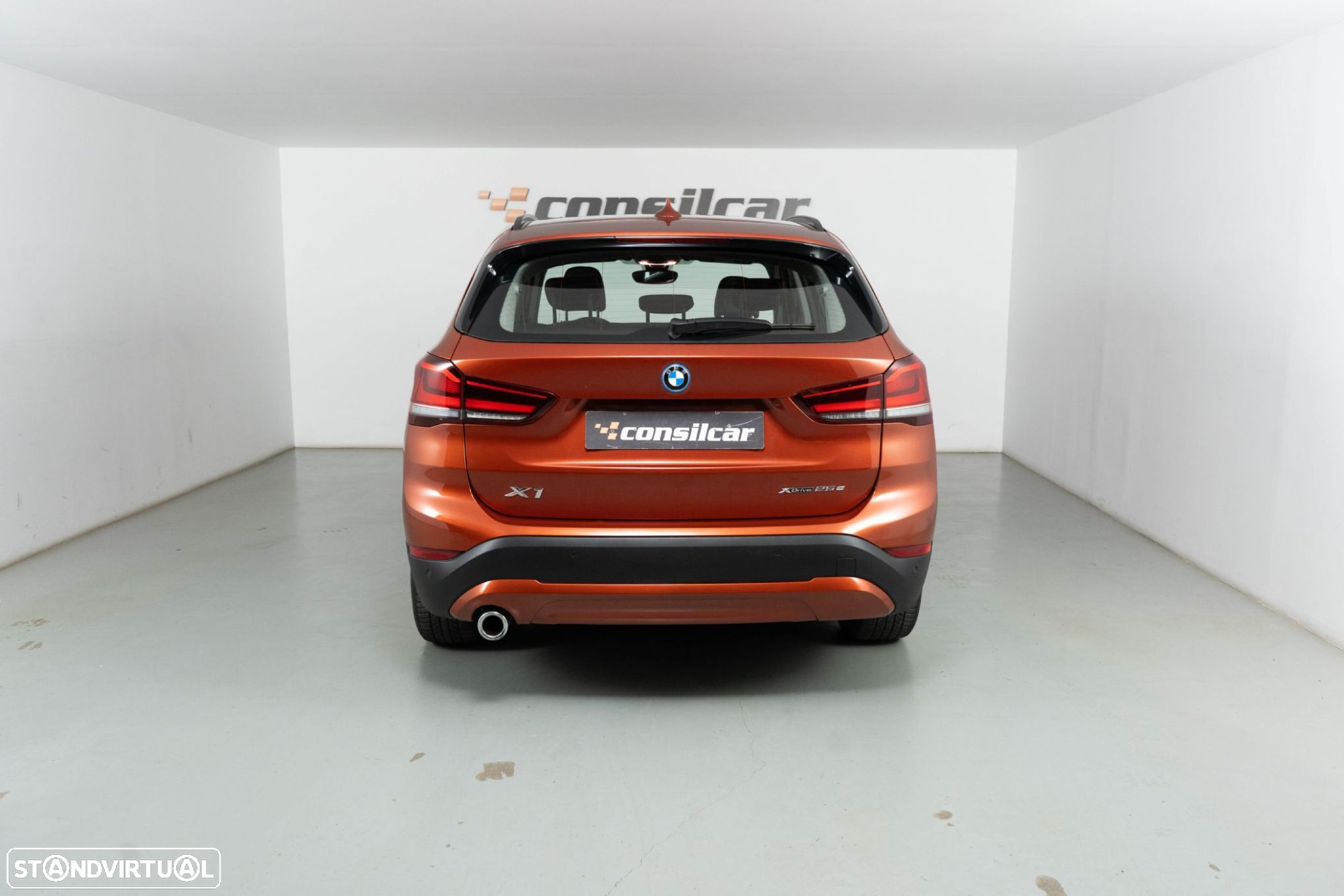 BMW X1 25 e xDrive Corporate Edition - 5