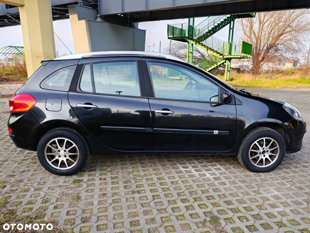 Renault Clio 1.2 16V 75 Dynamique - 12
