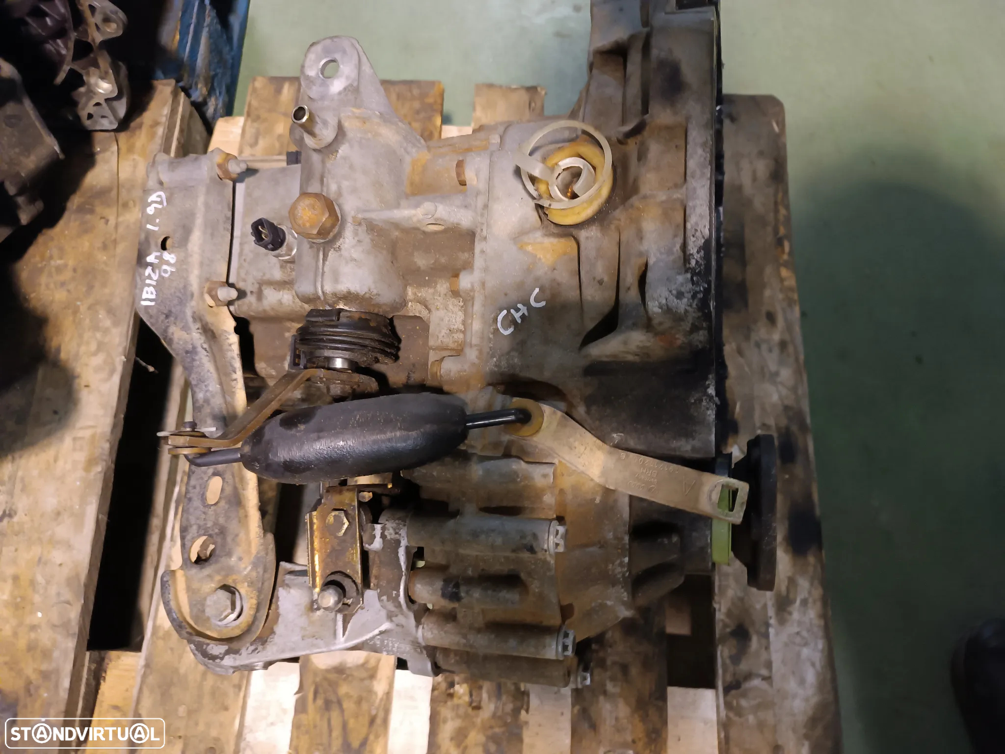 CAIXA DE VELOCIDADES SEAT IBIZA 6K / INCA / VOLKSWAGEN GOLF III / CADDY 1.9D  CHC - 2