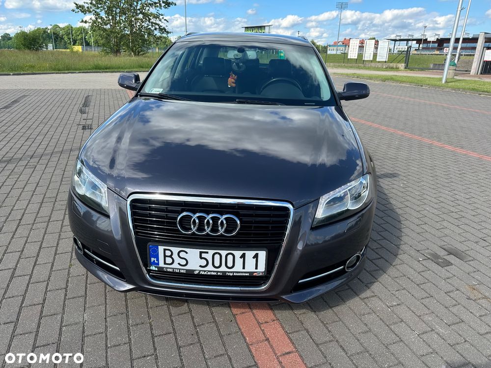 Audi A3 Sportback - 2