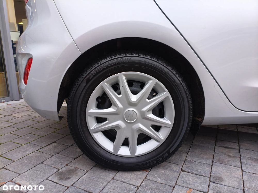 Ford Fiesta 1.1 Trend - 37