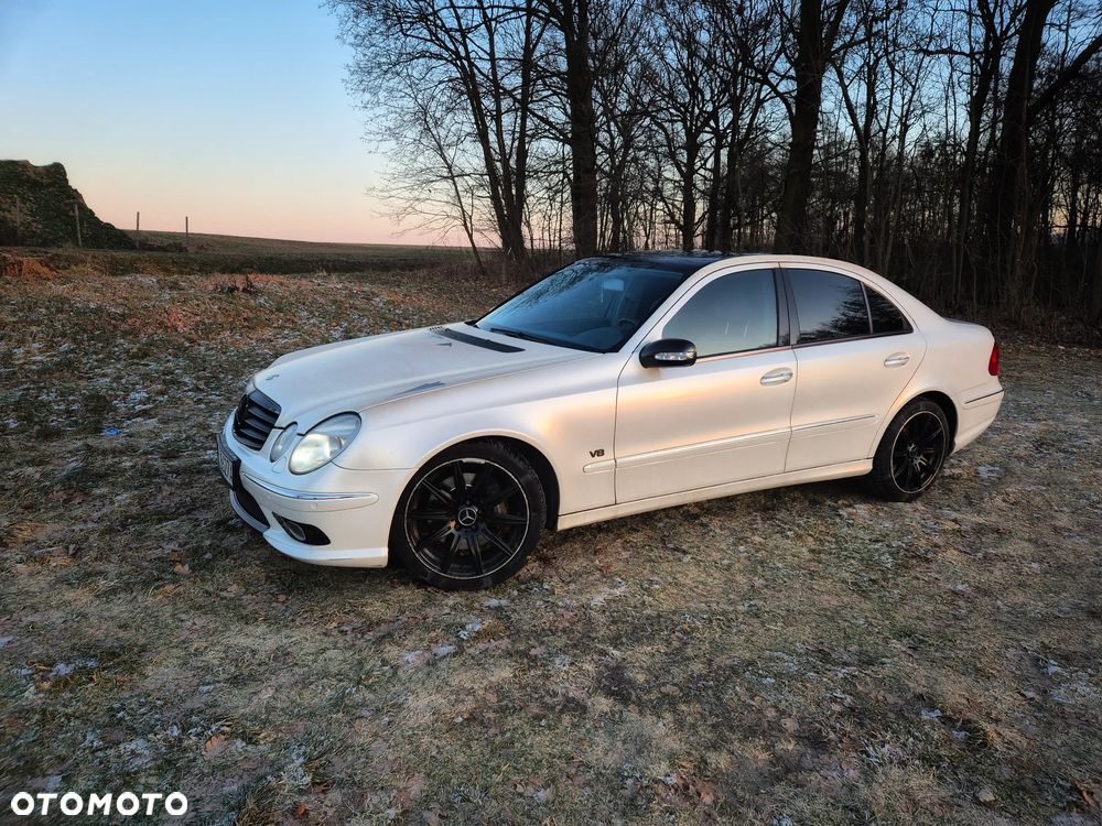 Mercedes-Benz Klasa E 500 T Avantgarde - 4