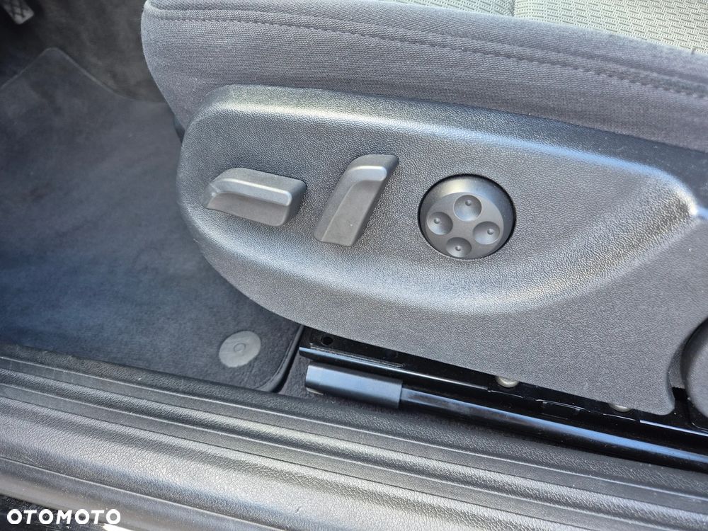 Audi A6 Avant 2.0 TDI DPF - 9