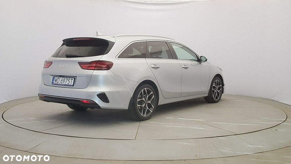 Kia Ceed - 7