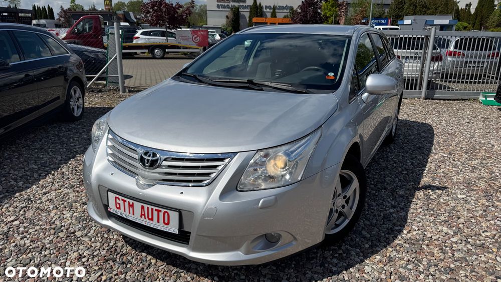 Toyota Avensis 1.8 Sol NAVI