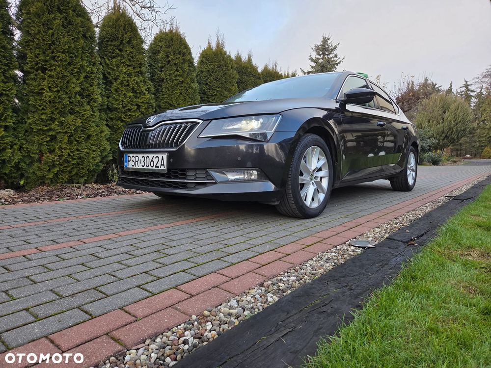 Skoda Superb - 16