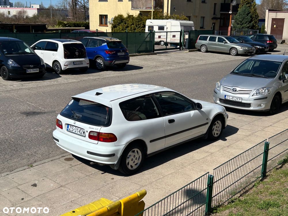 Honda Civic 1.5 LSi - 3