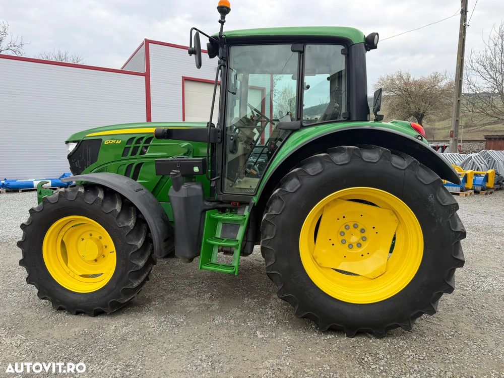 John Deere 6125 M - 9