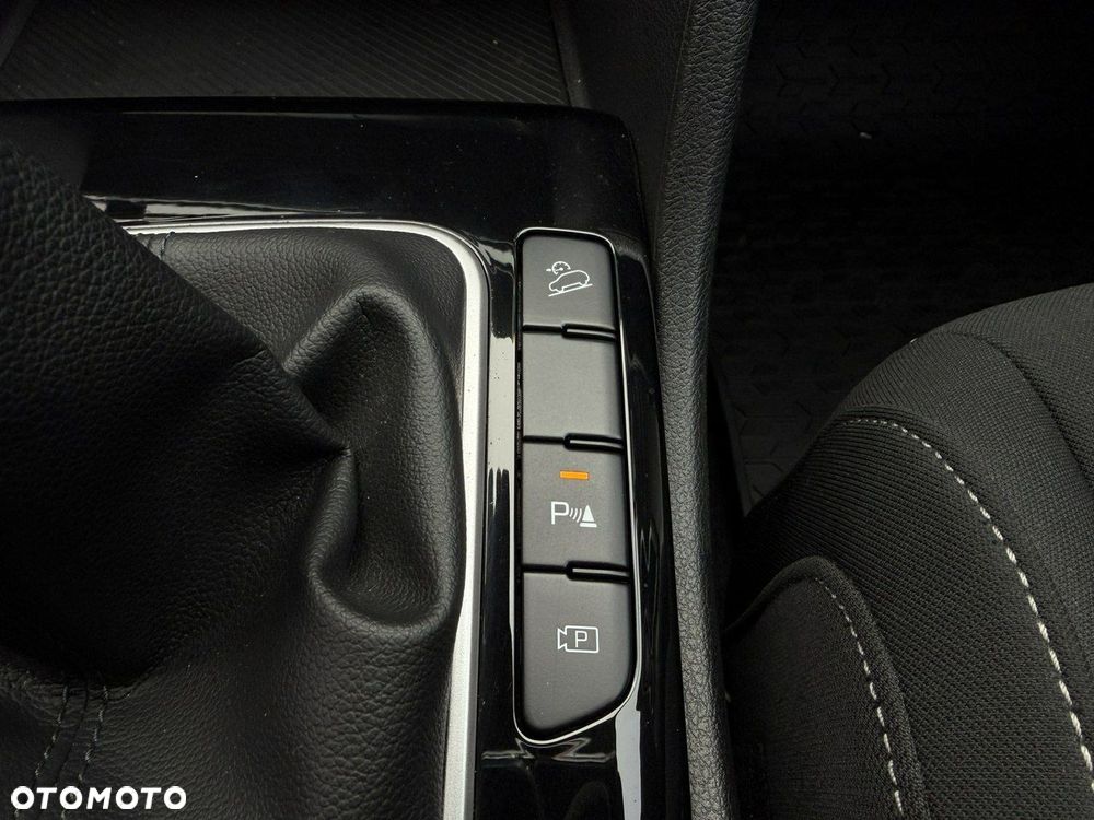 Kia Sportage 1.6 T-GDI L 2WD - 29