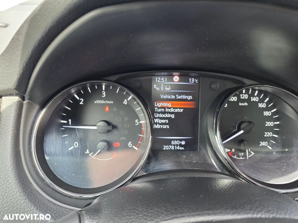 Nissan Qashqai 1.6 DCI Start/Stop Tekna - 26