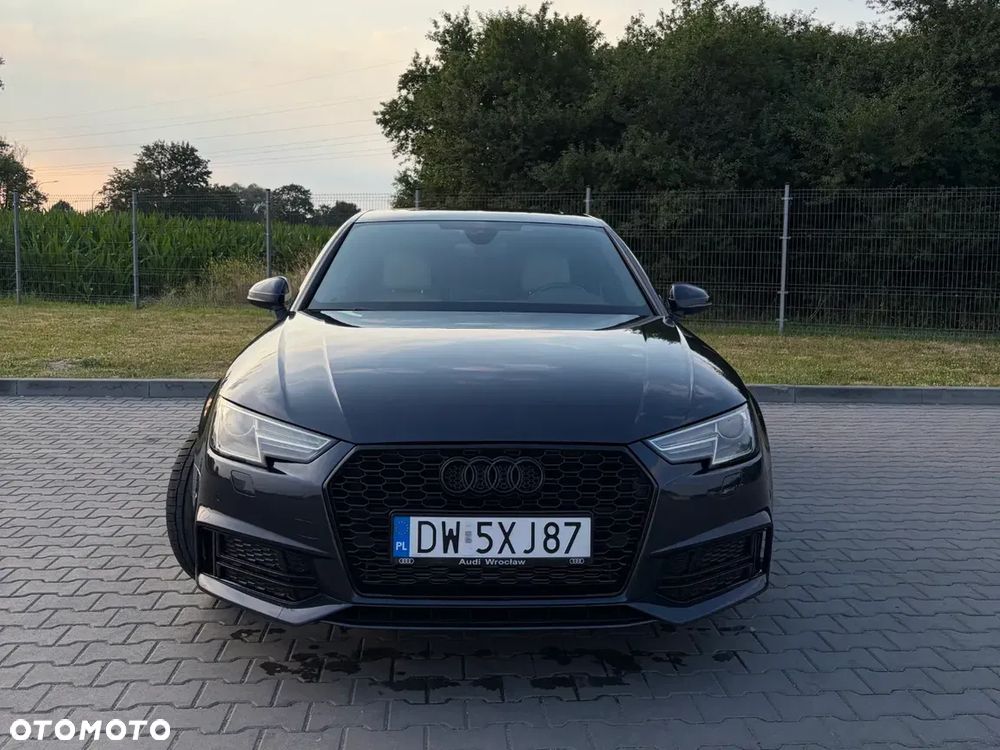 Audi A4 Limousine - 2
